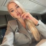 Девушка эскорт