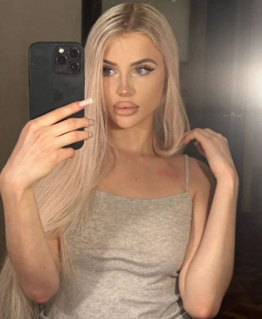 Эскорт-модель