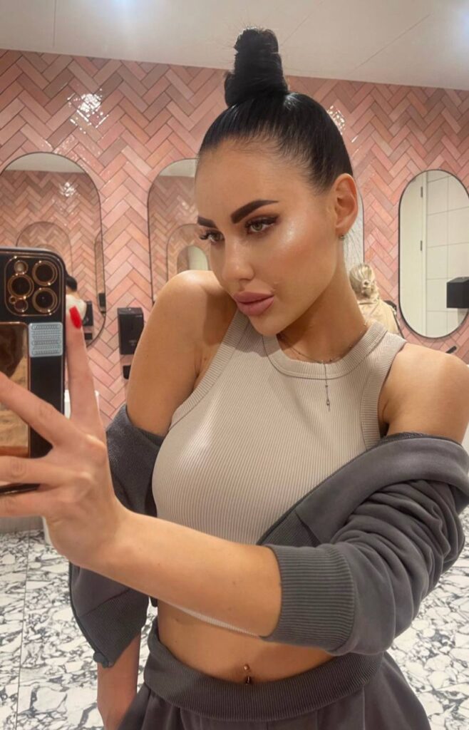 Эскорт модель в Москве