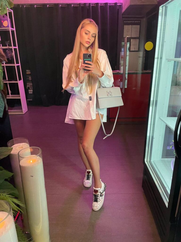 Эскортница в Москве