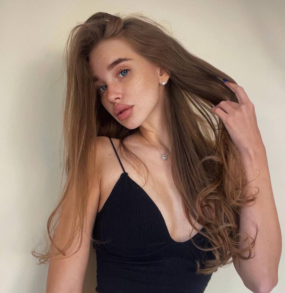 Московская эскортница